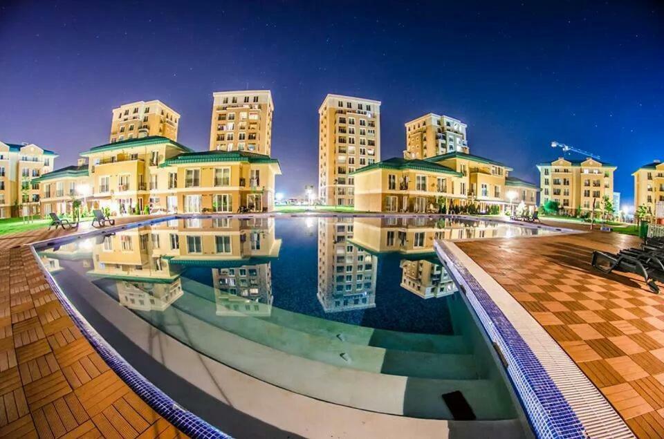Cretuleasca Luxury Apartment With Pool In North Bucharest מראה חיצוני תמונה
