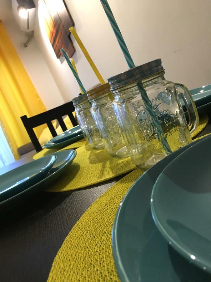 Cretuleasca Luxury Apartment With Pool In North Bucharest מראה חיצוני תמונה